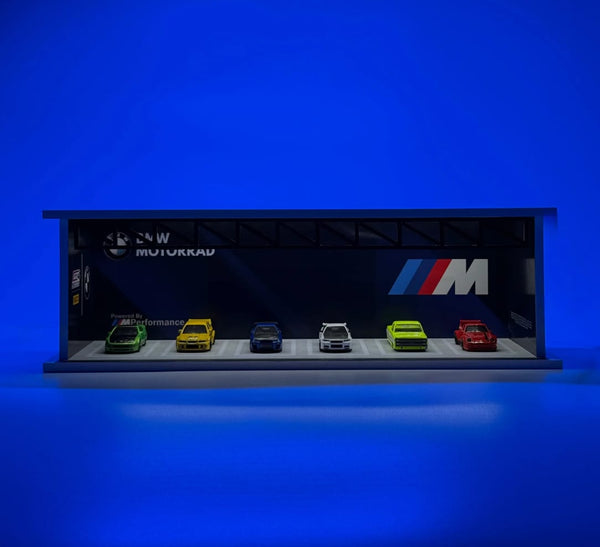 BMW Showroom ( Lights and glass incl. )